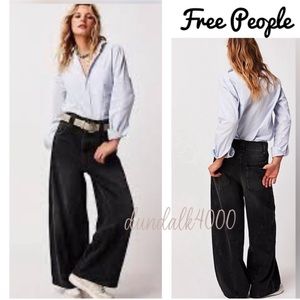 FP We The Free Chill Vibes Dropped Wide-Leg Jeans Washed Black 25